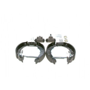 BOSCH 0 204 114 549 Jeu de mâchoires de frein pour