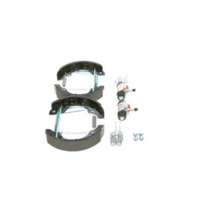 BOSCH 0 204 114 579 Jeu de mâchoires de frein pour