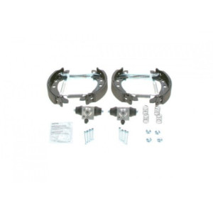 BOSCH 0 204 114 590 Juego de zapatas de frenos para
