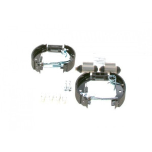 BOSCH 0 204 114 607 Jeu de mâchoires de frein pour