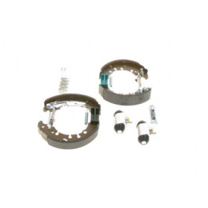 BOSCH 0 204 114 623 Jeu de mâchoires de frein pour