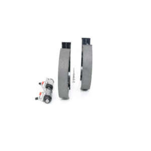 BOSCH 0 204 114 638 Brake Shoe Set for