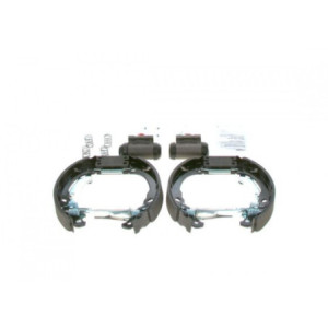 BOSCH 0 204 114 645 Jeu de mâchoires de frein pour