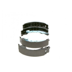 BOSCH 0 986 487 668 Kit ganasce freno per