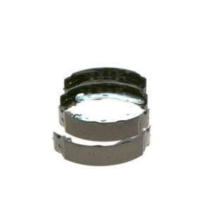 BOSCH 0 986 487 690 Kit ganasce freno per