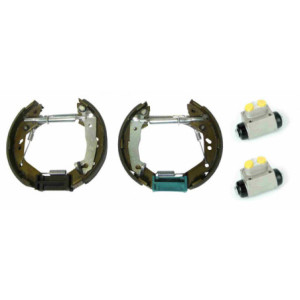 BREMBO K 30 013 Juego de zapatas de frenos trasero para Hyundai Accent