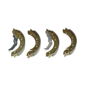 BREMBO S 06 506 Zestaw szczęk hamulcowych tył dla BMW 3