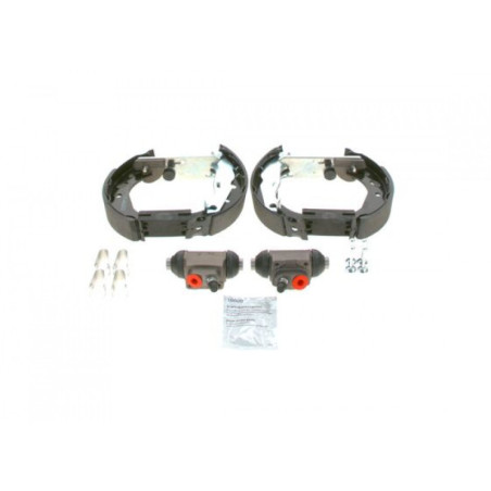 BOSCH 0 204 114 586 Jeu de mâchoires de frein pour