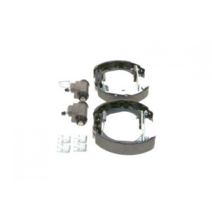 BOSCH 0 204 114 600 Zestaw szczęk hamulcowych dla