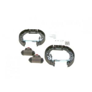 BOSCH 0 204 114 640 Bremsbackensatz für