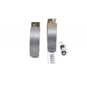 BOSCH 0 204 114 661 Kit ganasce freno per