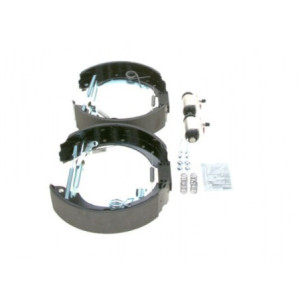 BOSCH 0 204 114 667 Zestaw szczęk hamulcowych dla