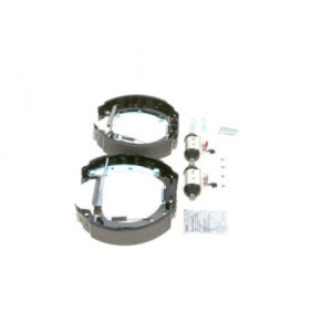 BOSCH 0 204 114 675 Bremsbackensatz für