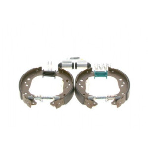 BOSCH 0 204 114 677 Zestaw szczęk hamulcowych dla