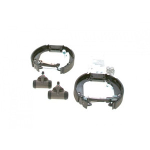 BOSCH 0 204 114 040 Kit ganasce freno per