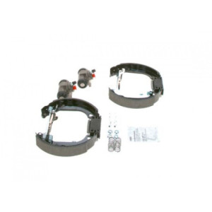 BOSCH 0 204 114 040 Kit ganasce freno per