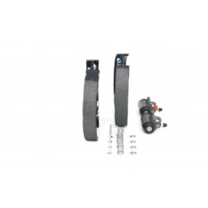 BOSCH 0 204 114 130 Bremsbackensatz für
