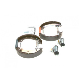 BOSCH 0 204 114 154 Juego de zapatas de frenos para