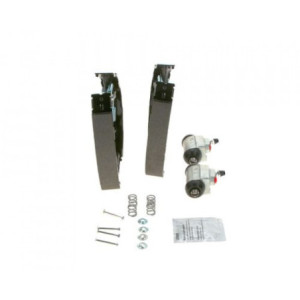 BOSCH 0 204 114 698 Kit ganasce freno per