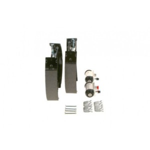 BOSCH 0 204 114 694 Jeu de mâchoires de frein pour