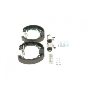 BOSCH 0 204 114 683 Brake Shoe Set for