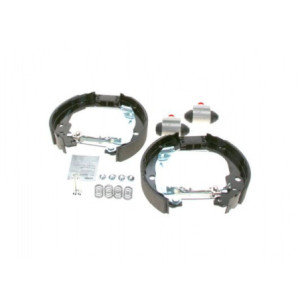 BOSCH 0 204 114 703 Jeu de mâchoires de frein pour